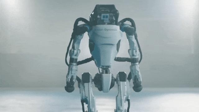 Atlas机器人越来越像人了,强化学习加持爬行、翻跟头、跳街舞,已安排进厂打工