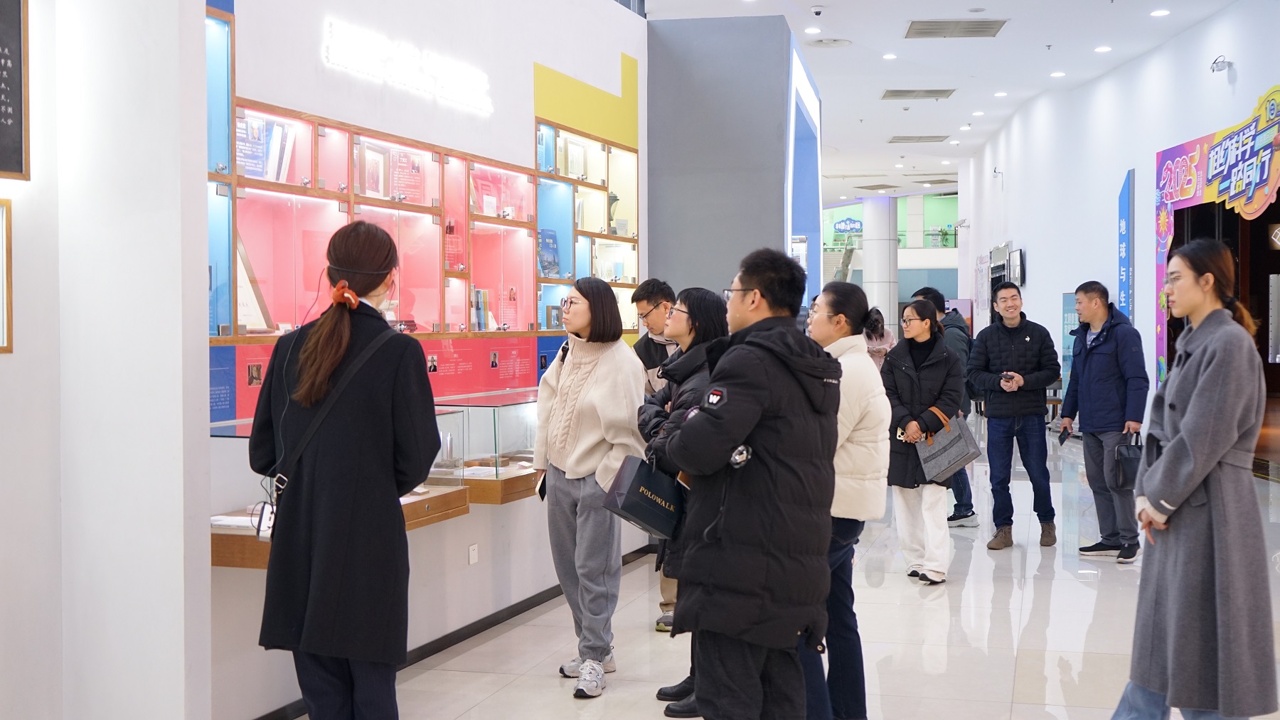 AI赋能科学教育丨绍兴市科技辅导员培训成功举行
