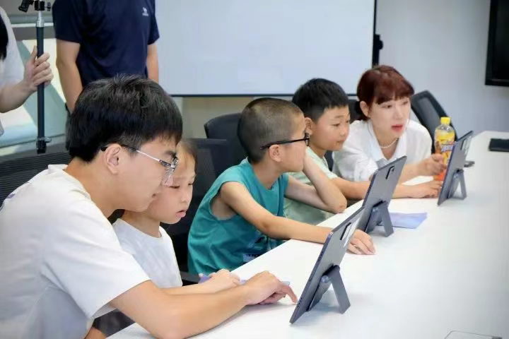 当孔子遇见AI,浙江“黑科技”把千年教育玩出新花样!