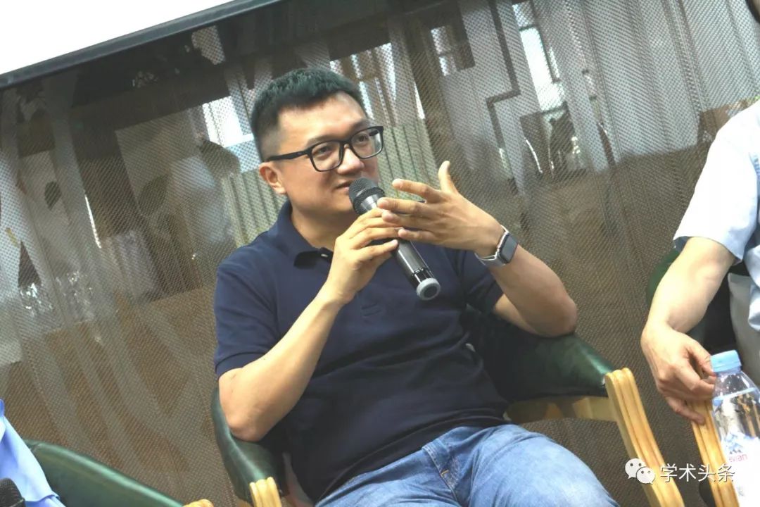 正在上传... AI TIME论道:AI安全与伦理
