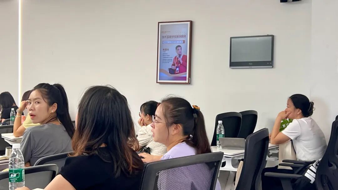 人工智能生成的课程:我们应该信任AI所生成的课程内容的科学性和可靠性啊?