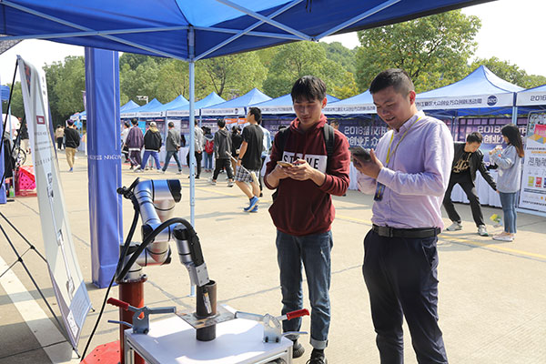 解放劳动力缔造“智能工人”:库曼机器人获数百万天使融资