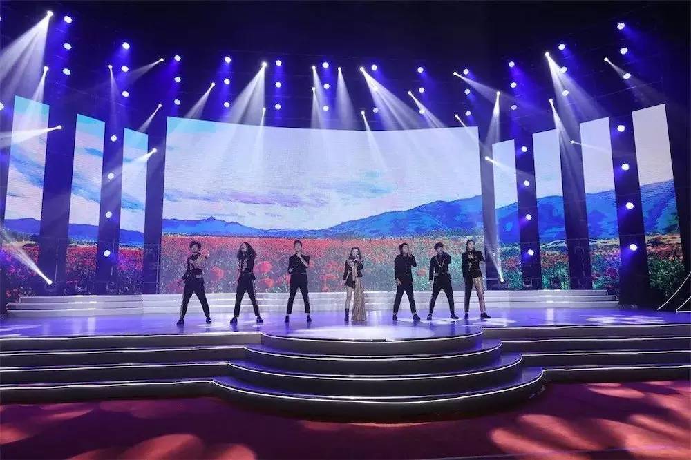 中润国力马壹主席荣膺2018华人楷模先锋人物