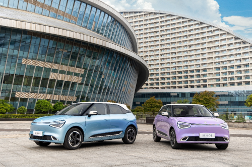 想花 5 万左右买代步车,新能源款选纳米 01 划算