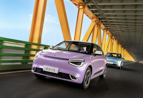 想花 5 万左右买代步车,新能源款选纳米 01 划算