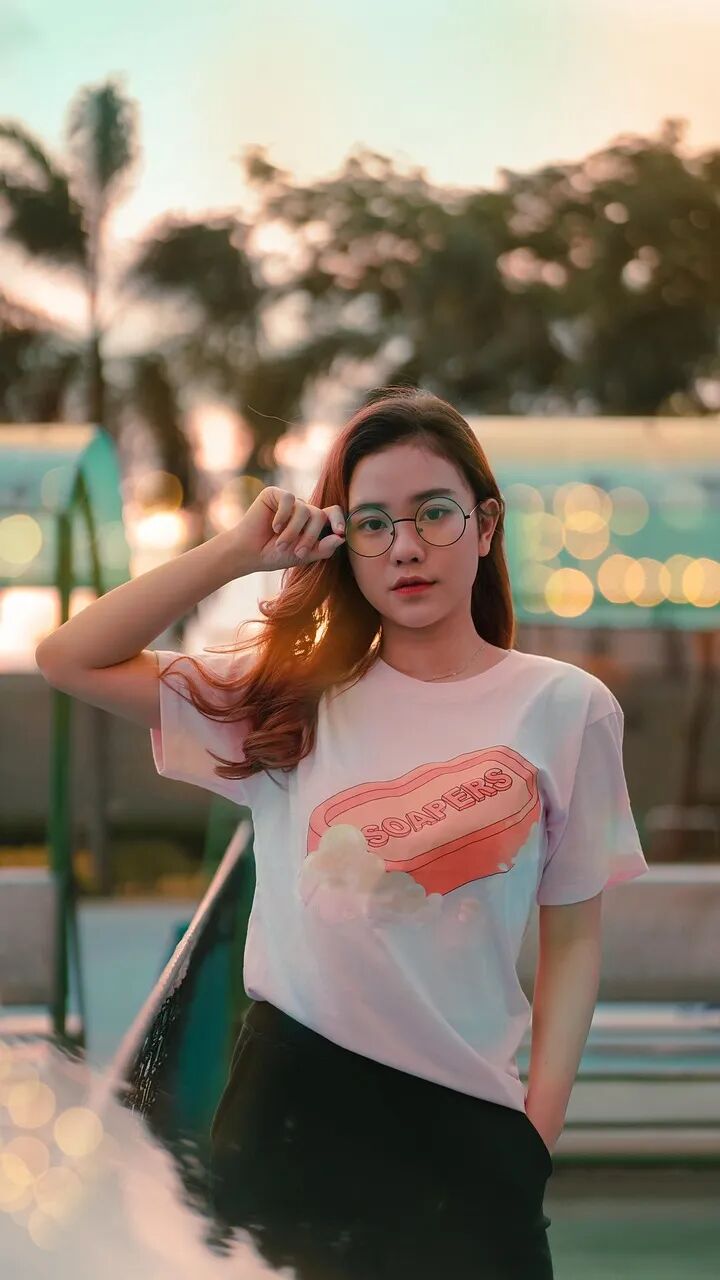 免费冲!Nano Banana Pro:AI 生图天花板,4大场景深度实测