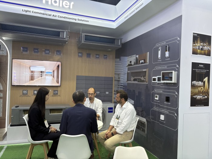 破解中东高温难题!海尔智慧楼宇亮相迪拜BIG 5展会