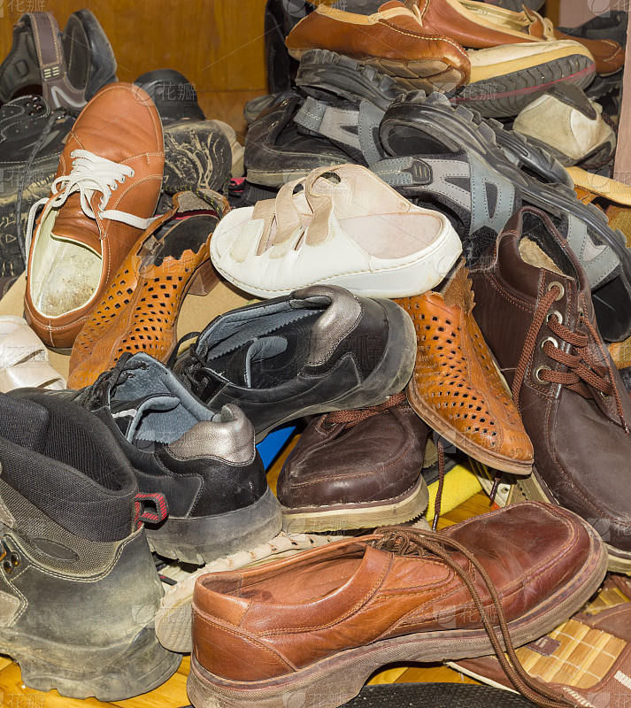 解锁 AI 生产力!Nano Banana Pro 电商图玩法,重塑 AI 设计工作流!