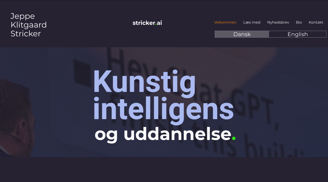 我们与AI的互动,可能会像过去人们写信、后来人们刷手机一样,成为一种深刻且持久的生活习惯,最终重塑我们作为“人”的社交方