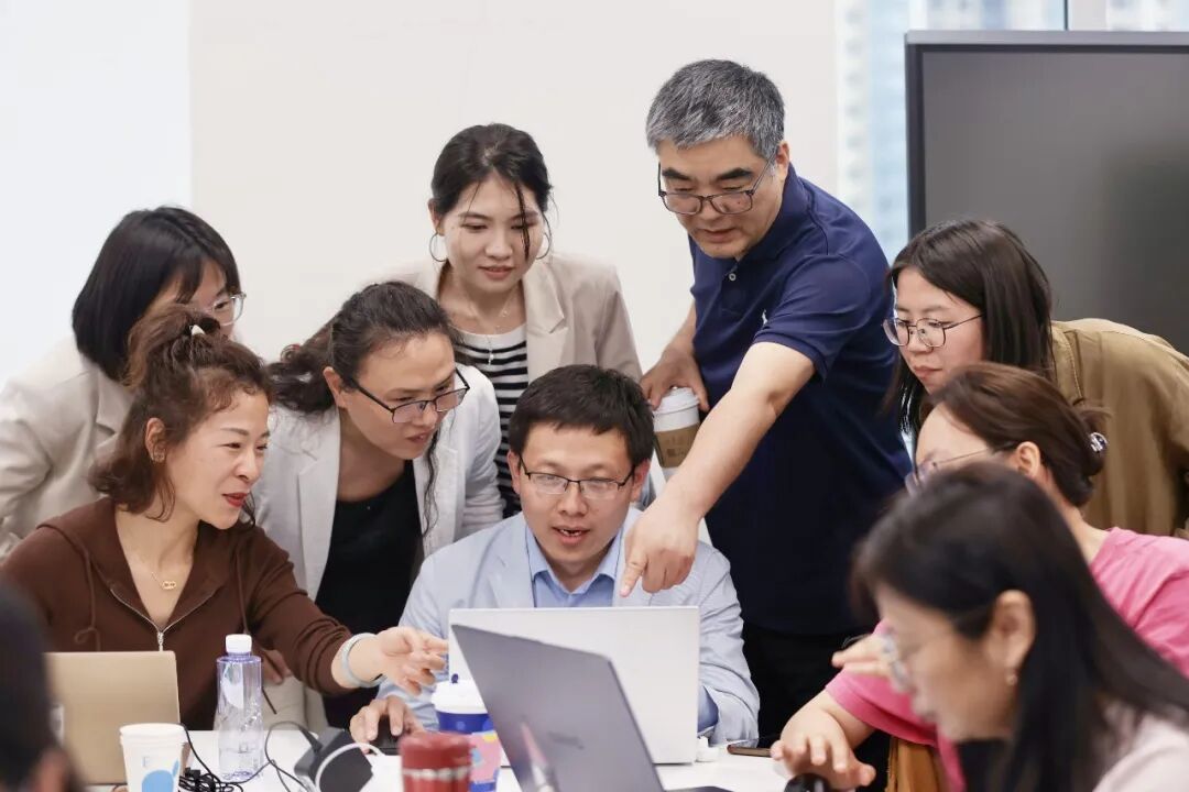 用腾讯的WorkBuddy这个全场景智能体工作搭子,开启 AI Agent 办公新范式,您准备好改变您的工作方式了吗?