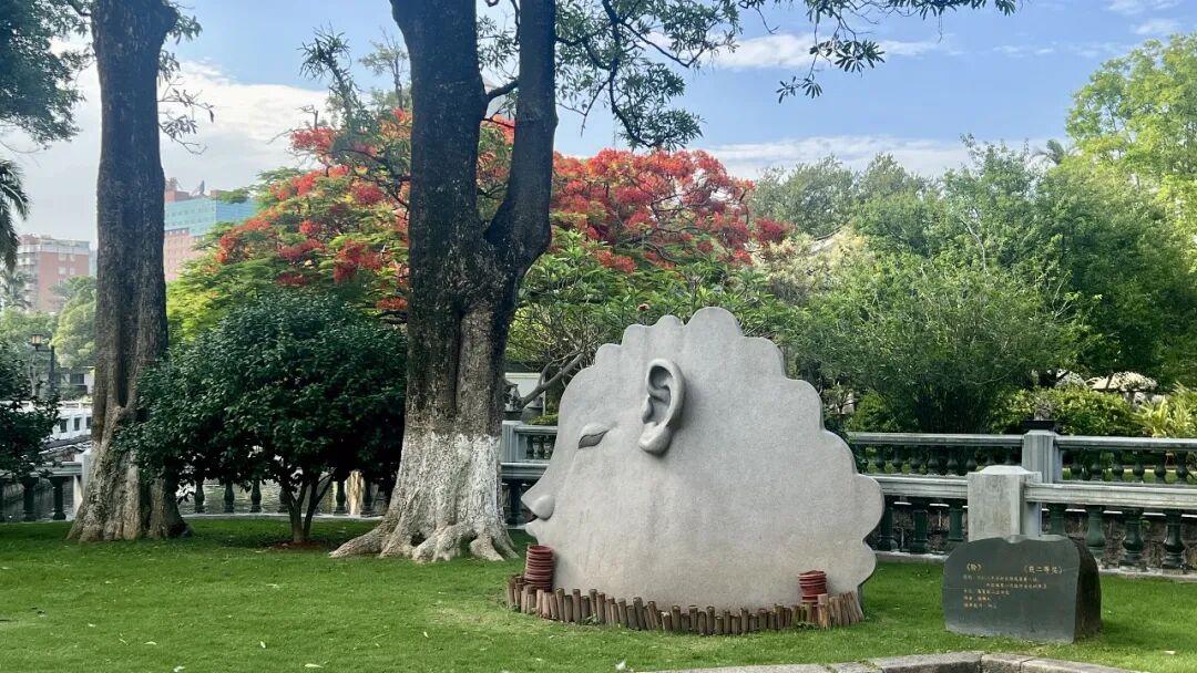 CourseBox:一个由AI驱动的课程创建与交付平台,它让每一位教师可以高效且吸引人地构建在线课程