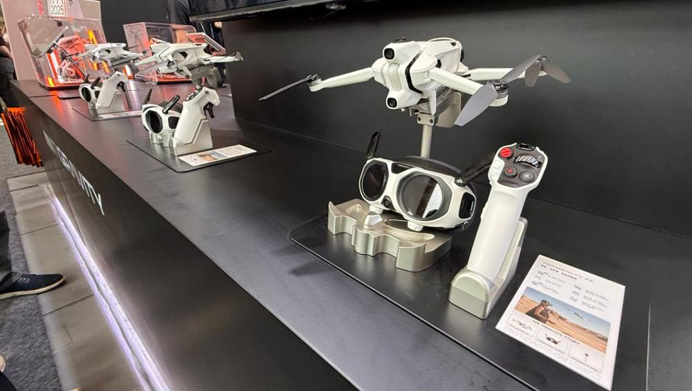 暴走IFA展会带来八大看点!宇树机器人表演秀翻老外,国产AI眼镜攻陷欧洲,“电动老头乐”也来了