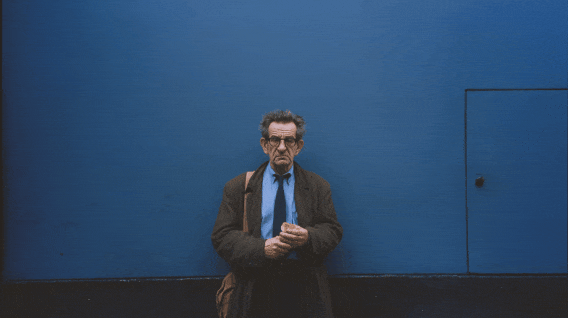 实测可灵AI的新视频模型，它生成的动作戏酷到封神。