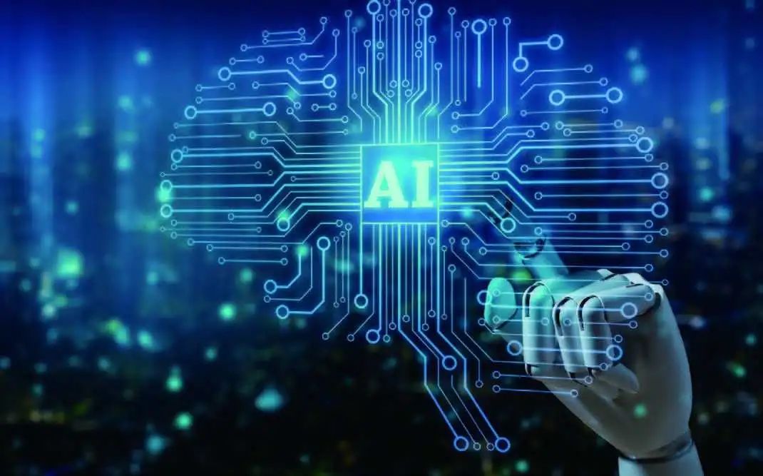 卢宇：构建教育大模型要创新驱动而非盲目扩张