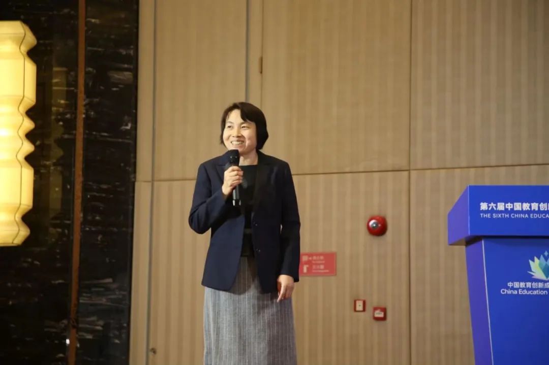 PPT | 韩宇男：教育数字化重塑学校教研新生态