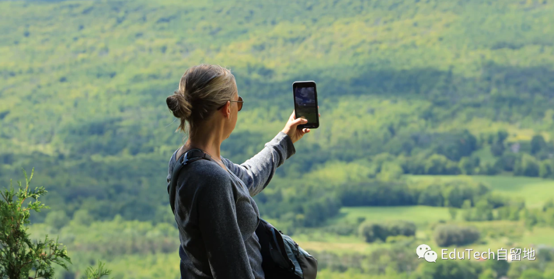 自拍(Selfie)：流行数字文化现象