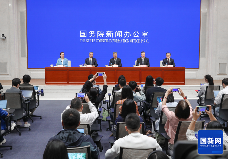 “十四五”时期国家教育数字化战略已经初显成效！直击国新办发布会现场