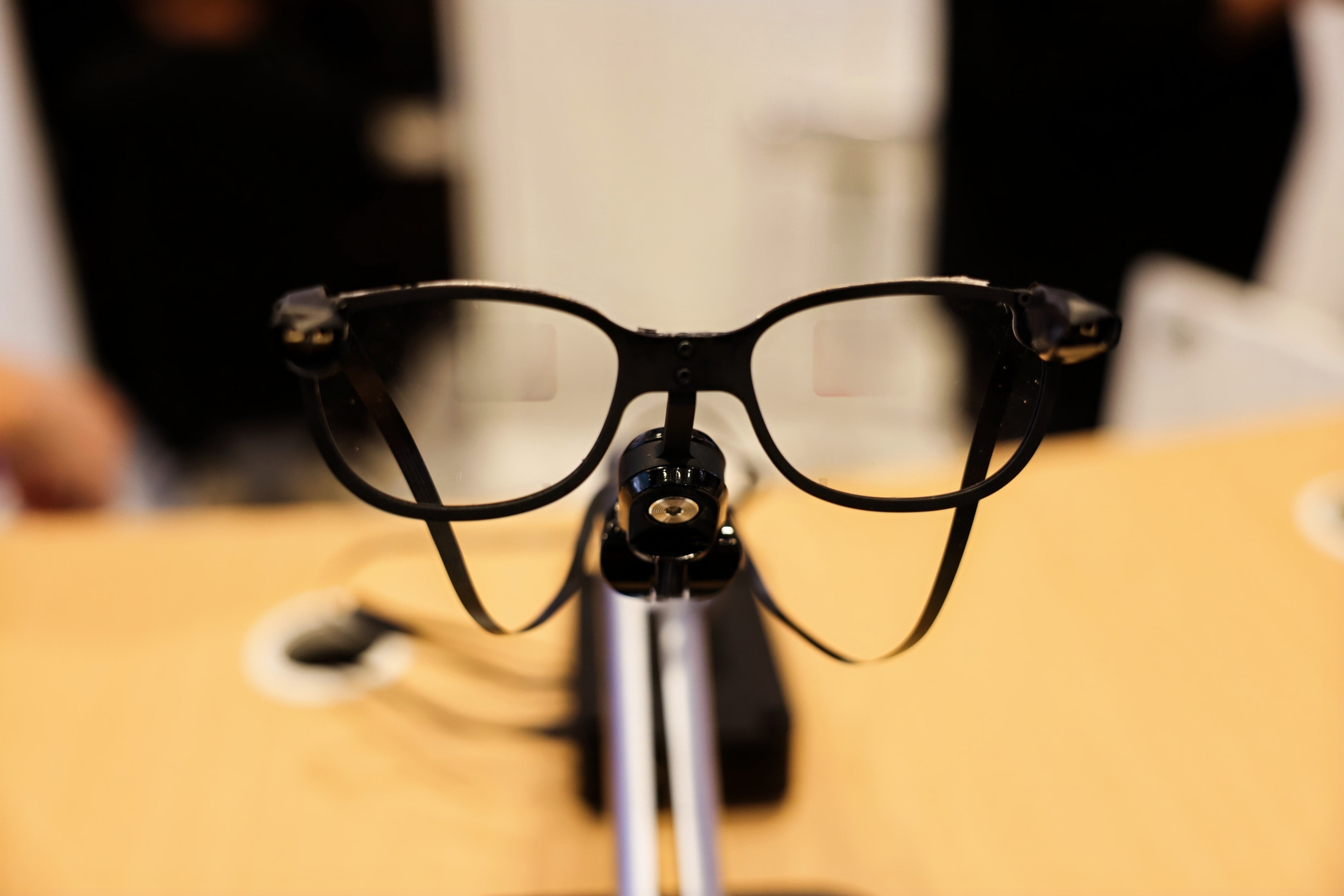 突破显示边界,歌尔光学多领域新品亮相2025中国光博会