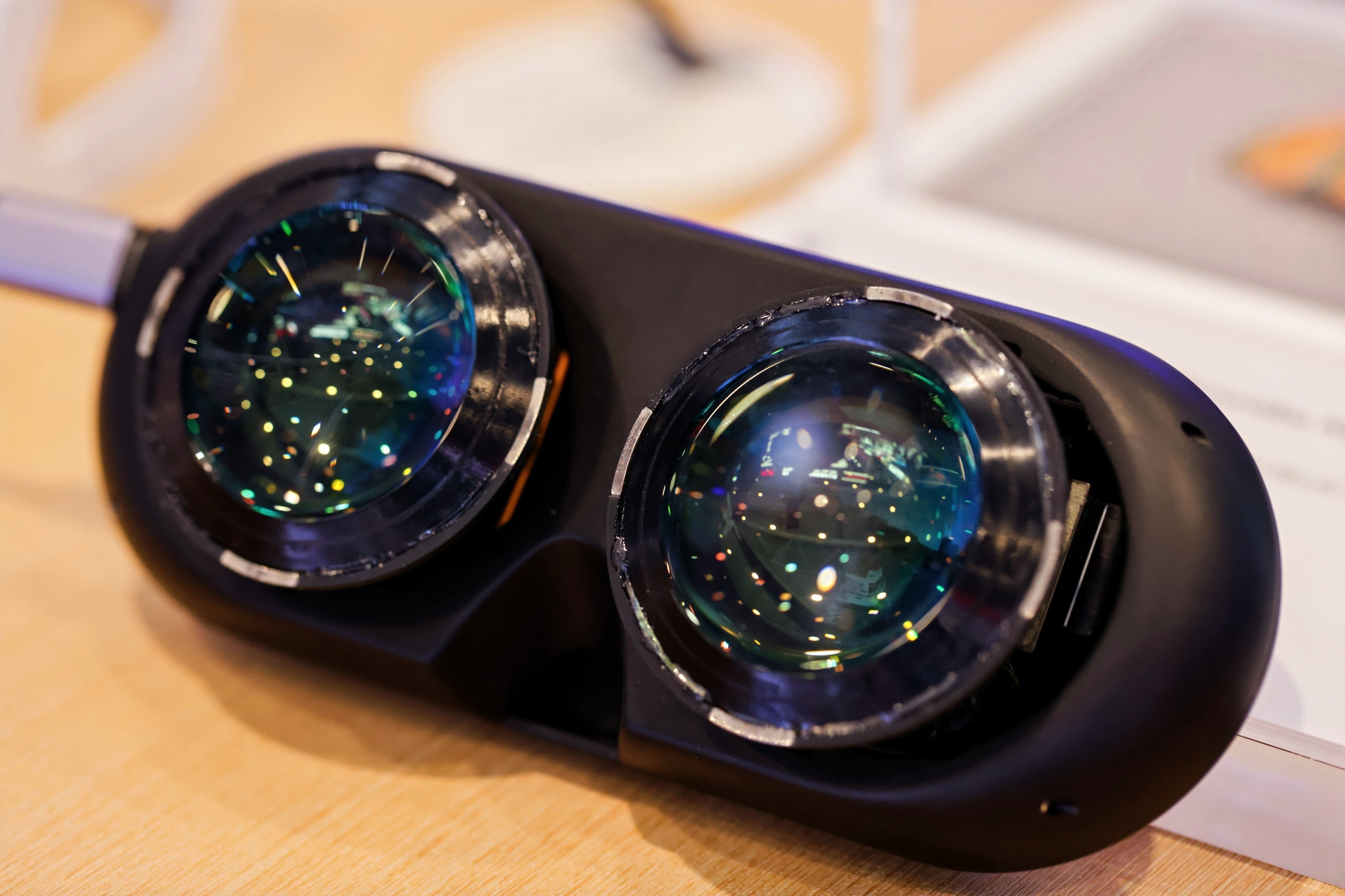 突破显示边界,歌尔光学多领域新品亮相2025中国光博会