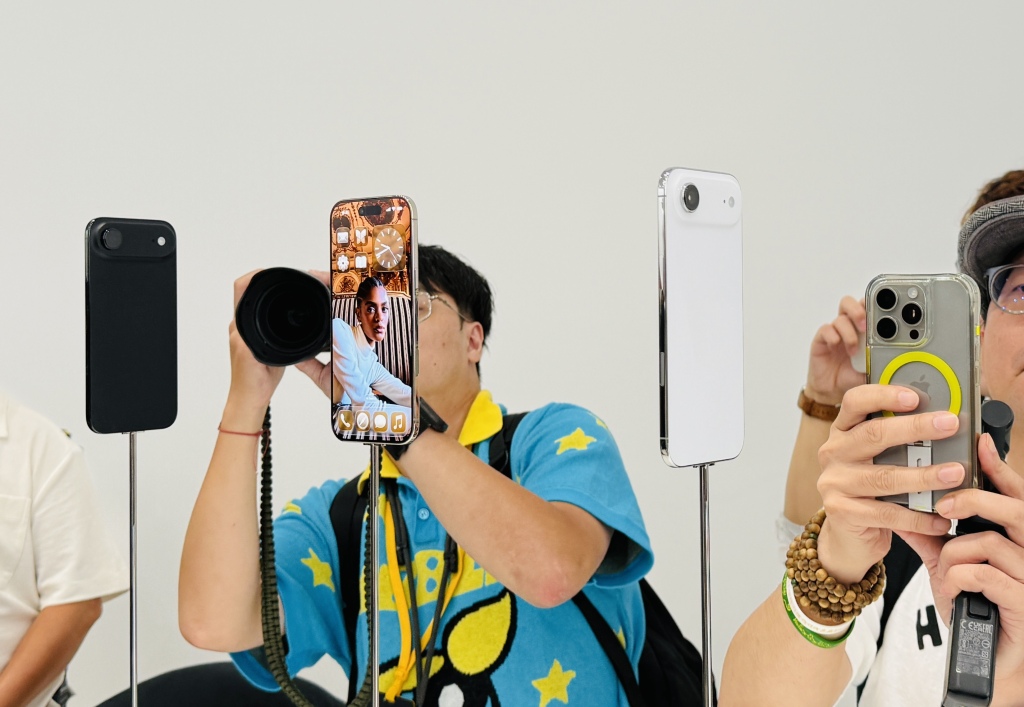 史上最薄iPhone来了，支持eSIM！苹果新机发布：这次大变样，加量不加价