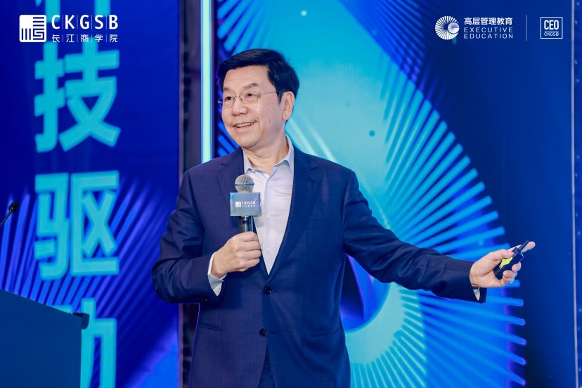 李开复：不排除未来再做超大基模预训练，当下没有性价比