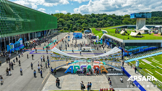 直播不止真人！NuwaAI数字人首次登场阿里云直播间