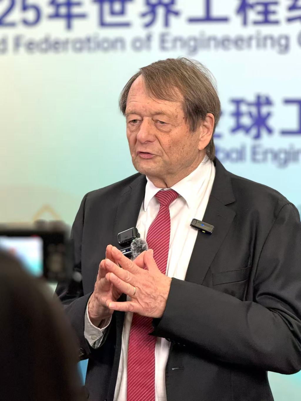 如何成为一名AI时代的优秀工程师？全球工程大会上的大咖们这么说