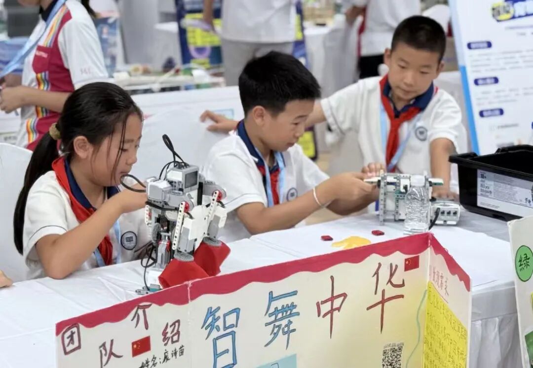 现代教育报 | 北京中小学AI通识课如何有用又有趣？权威专家详解——