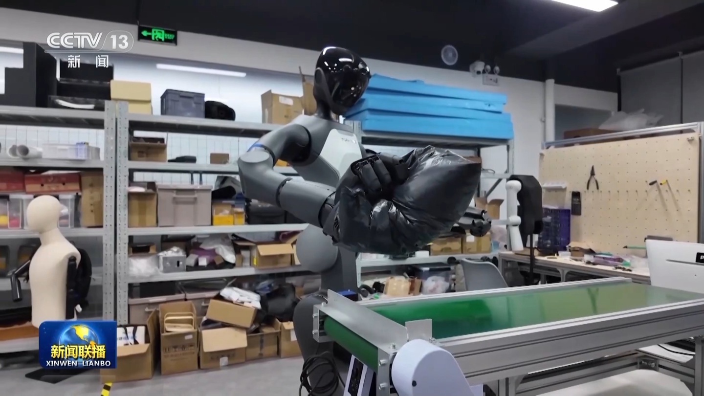 100% 国产化！国产机器人灵巧手突破“卡脖子”壁垒，关键零件成本骤降 99%