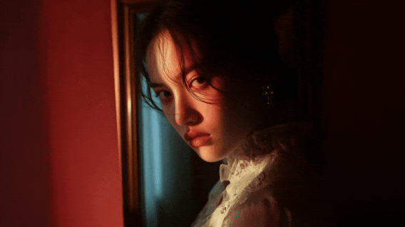 实测可灵AI的新视频模型，它生成的动作戏酷到封神。