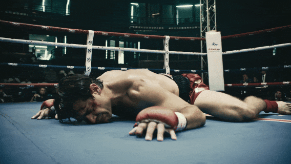 实测可灵AI的新视频模型，它生成的动作戏酷到封神。