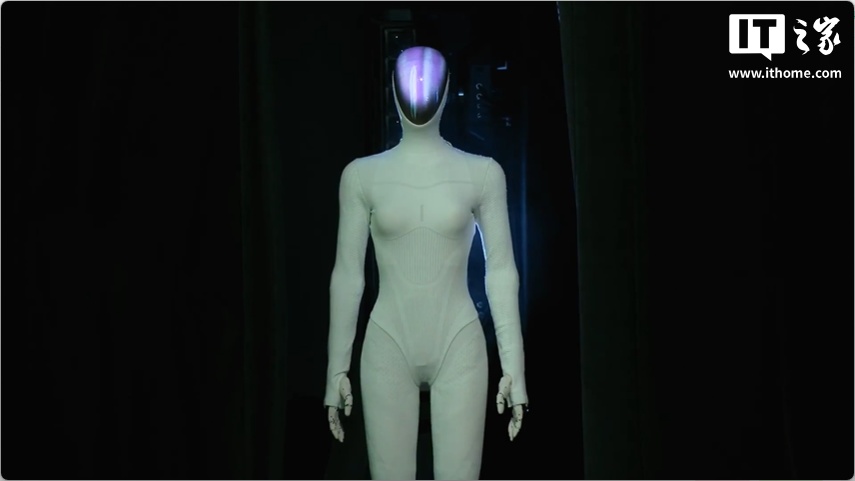 何小鹏：小鹏人形机器人量产挑战仍多，明年预计先在自家门店园区测试