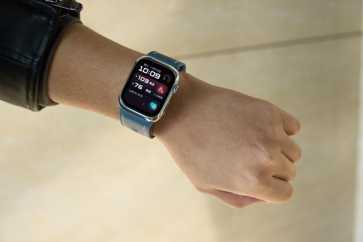 【IT之家评测室】华为 WATCH D2，业界唯一实现精准测血压的智能手表