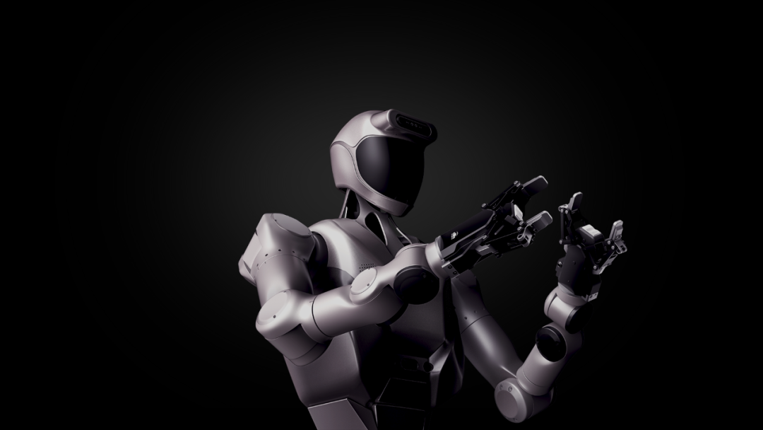 阿童木天兵一号 ATOM01 人形机器人迭代升级发布：热插拔灵巧手，170TOPS 端侧算力