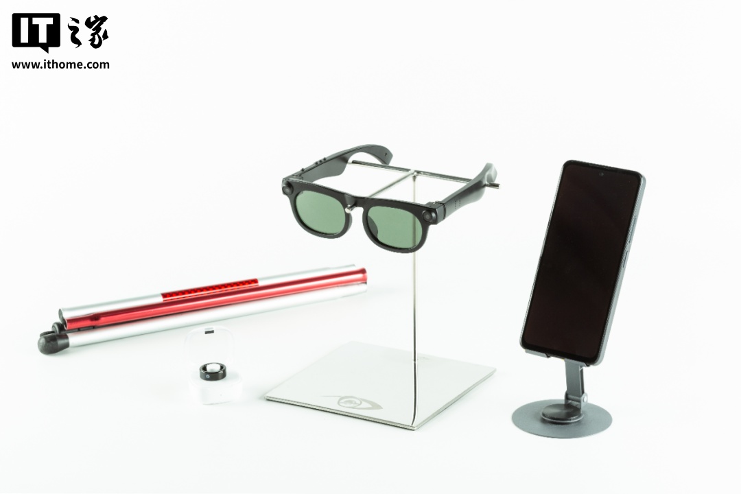瞳行科技发布国内首款 AI 助盲眼镜，基于阿里通义千问打造