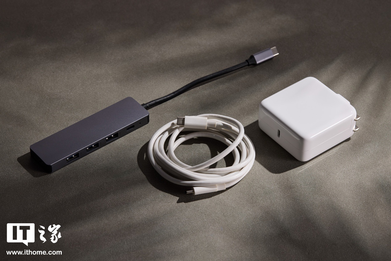 【IT之家评测室】让 AI 开发更简单 —— 摩尔线程 MTT AIBOOK 全面评测