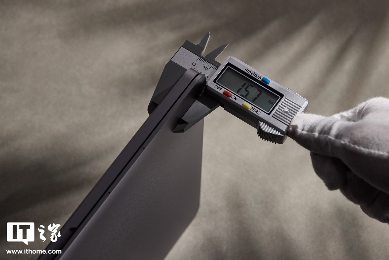 【IT之家评测室】让 AI 开发更简单 —— 摩尔线程 MTT AIBOOK 全面评测