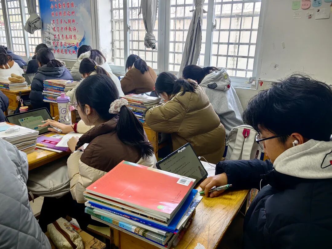 上海师范大学董玉琦教授：阜阳市阜南亲情高级中学访问速写