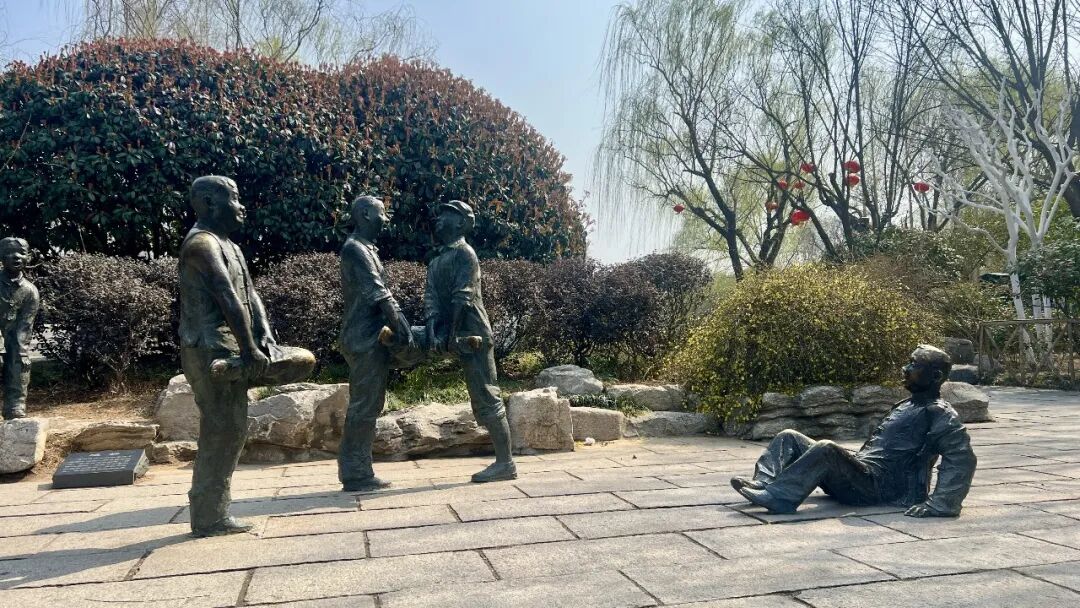 不改变现有班级授课制框架，在不冒险不投入设备的前提，如何让人工智能落地，让其效果立竿见影？