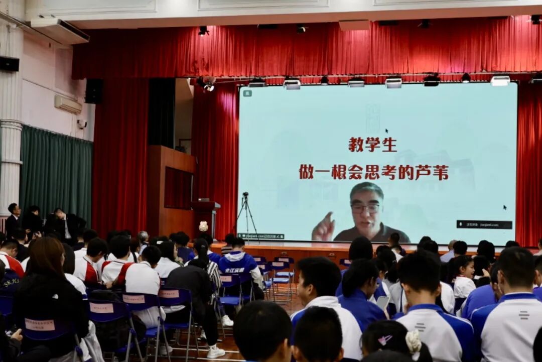 人工智能真得会让我们变笨吗？如果是真的，那么，她是怎么让我们变笨的？