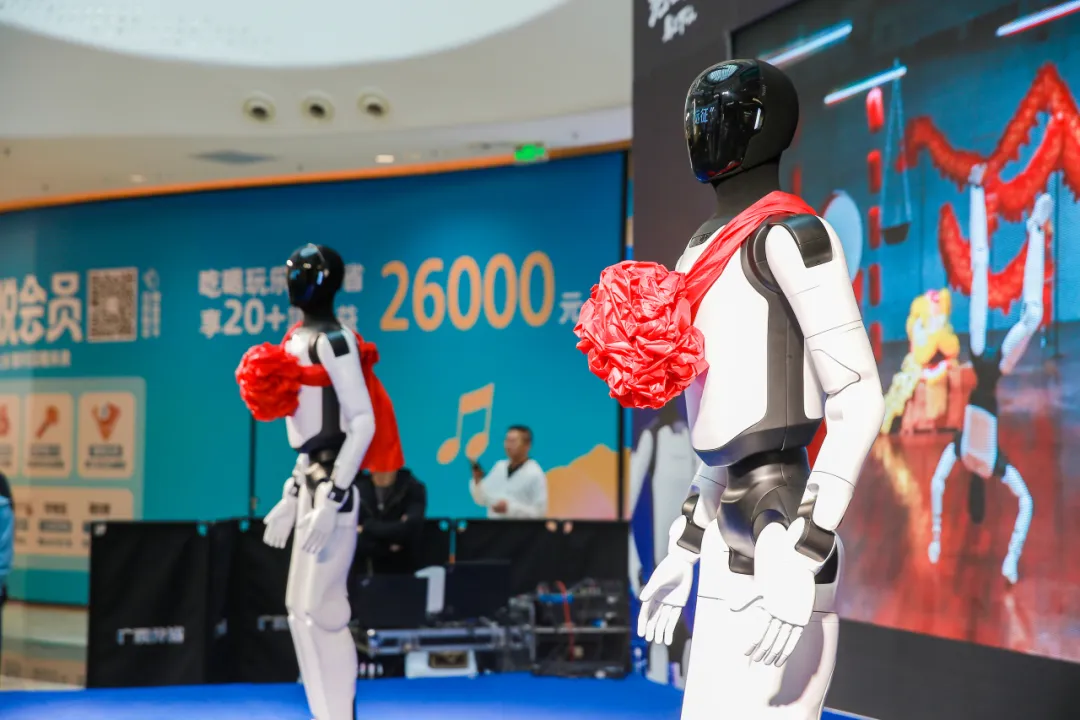 智元机器人远征 A3 完成首批交付，承担智能导览、沉浸式演艺、智慧运营等任务