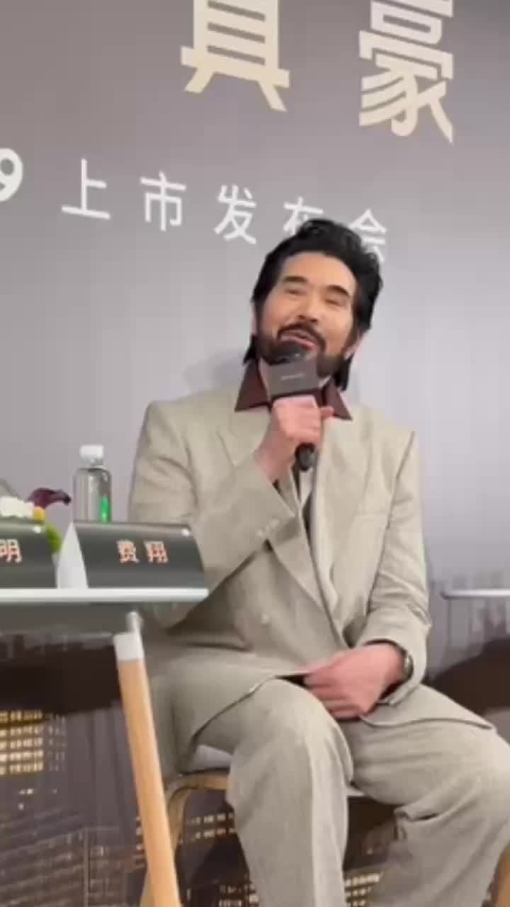 费翔称 AI 对年轻艺人是非常大的挑战，有人说能让他与巩俐、玛丽莲 · 梦露“同框演戏”