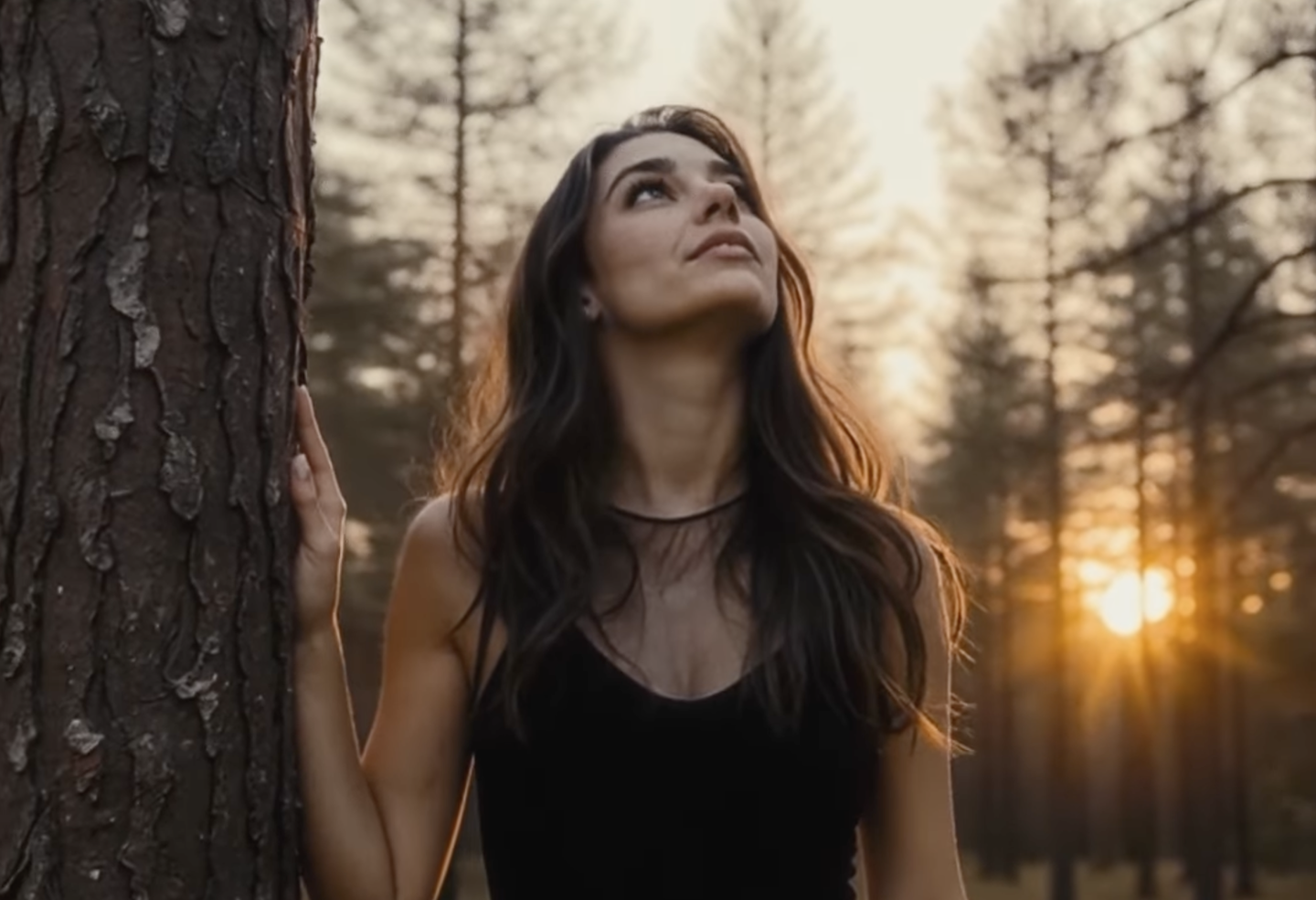 费翔称 AI 对年轻艺人是非常大的挑战，有人说能让他与巩俐、玛丽莲 · 梦露“同框演戏”