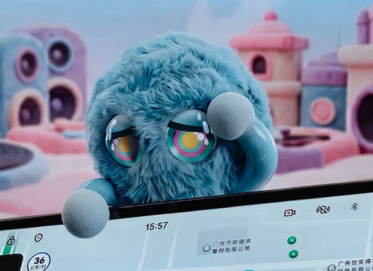 华为鸿蒙座舱 AI 陪伴机器人“哈蒙蒙”亮相，支持联动小艺