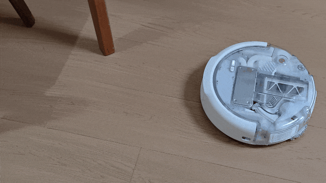 【IT之家评测室】大疆扫地机器人 ROMO 2 体验：8.5cm 越障 +36000Pa 吸力，再把无人机技术“降维”到地面
